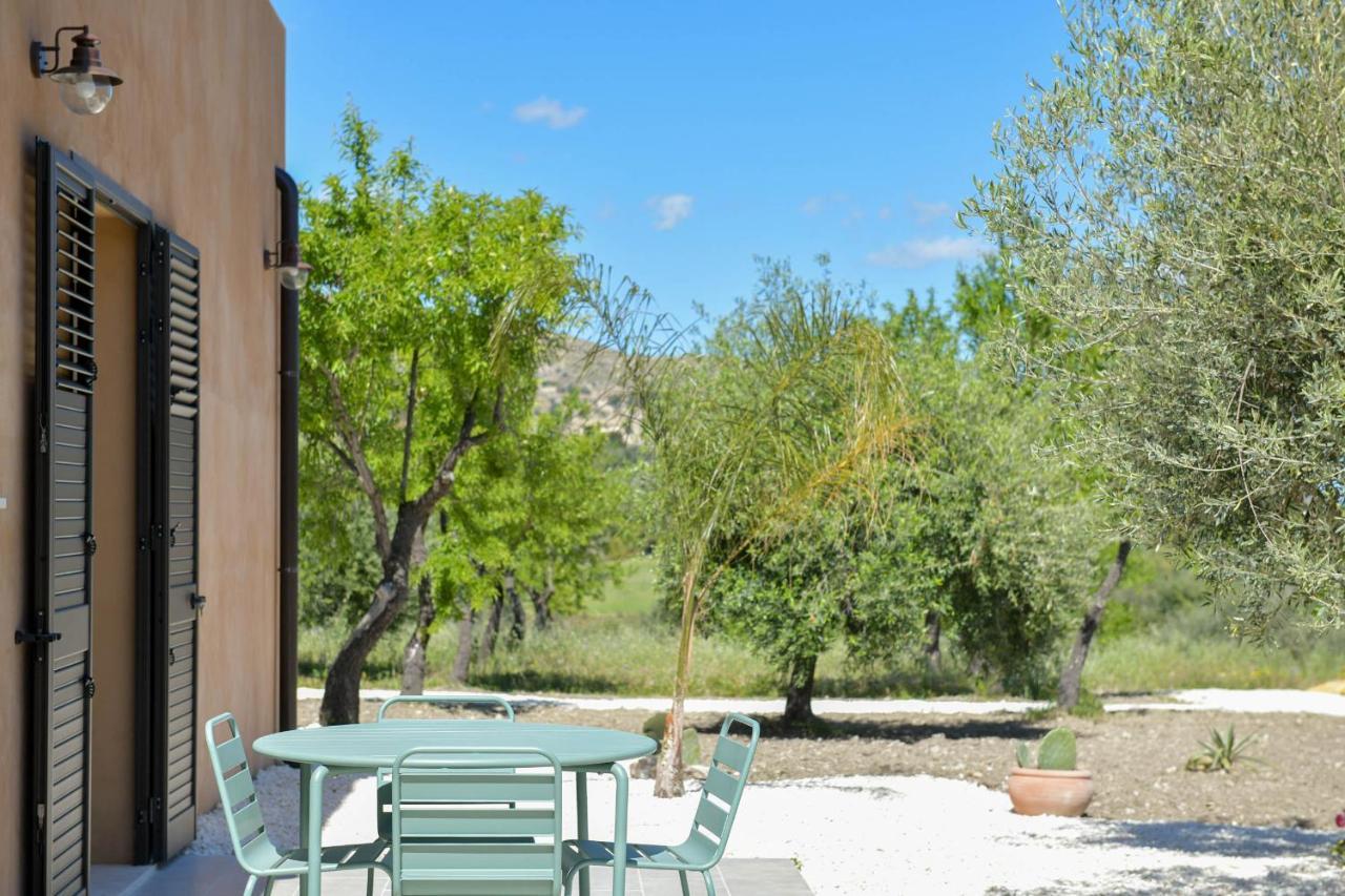 Luccicamare Family-Run Beb Bed & Breakfast Noto Dış mekan fotoğraf